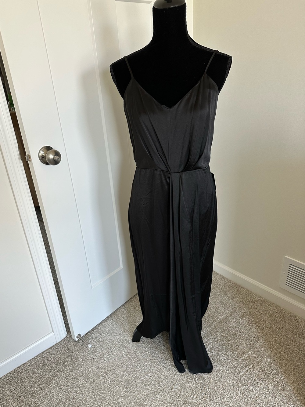 Women’s Black Express Sleek Maxi Dress